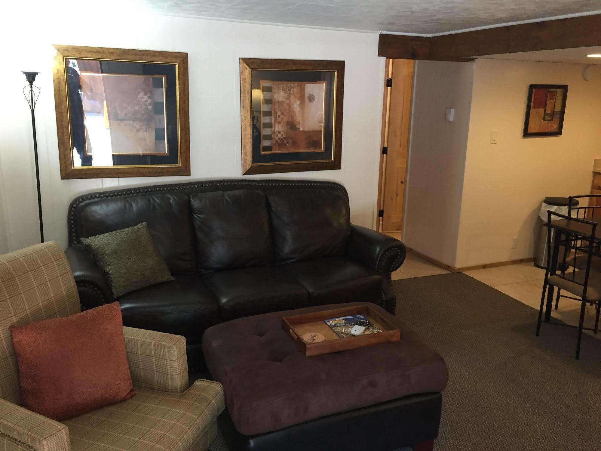 Timber Ridge Motel