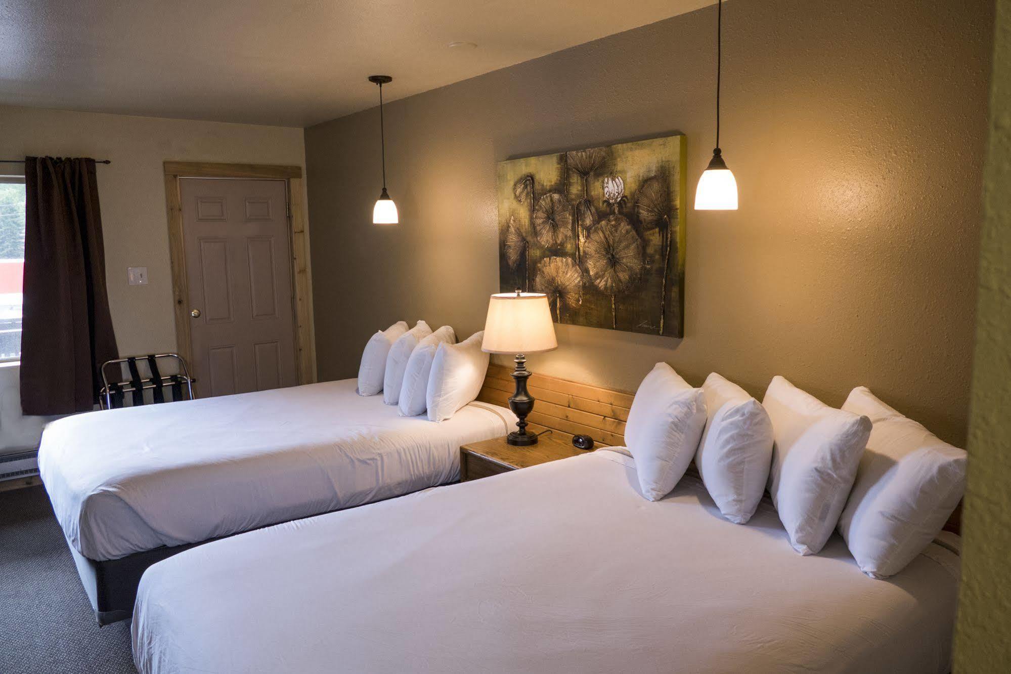 Timber Ridge Motel 3*